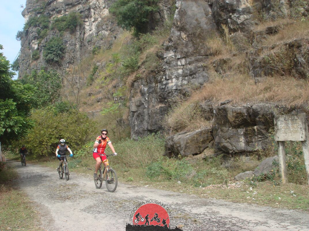 Vietnam Dirt Trails Biking Tour – 7 Days